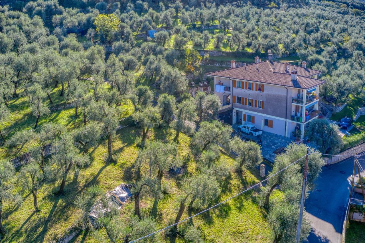 Casa Maya Бренцоне-суль-Гарда Экстерьер фото